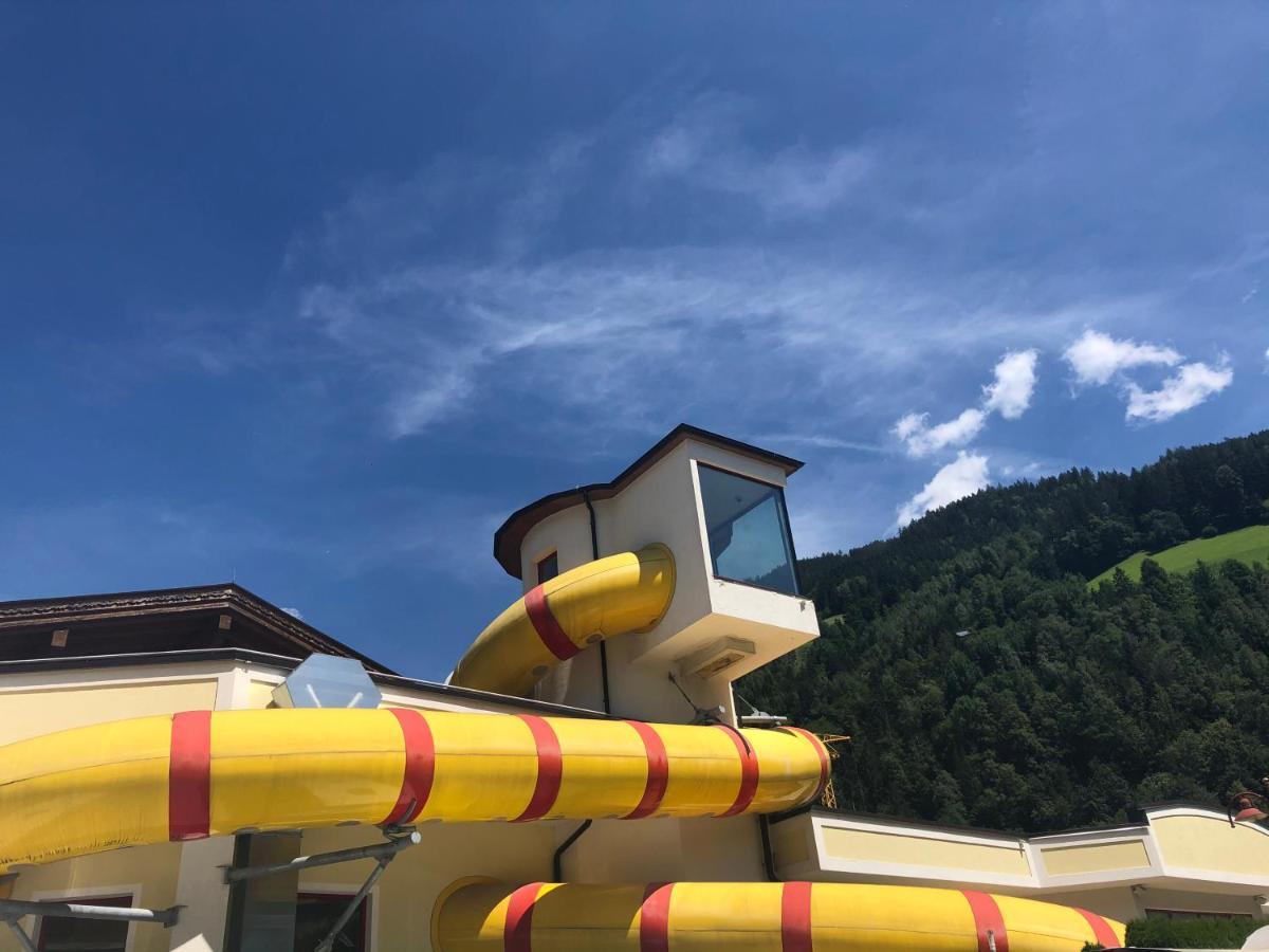 Zillerglueckhuette - 5 Sterne Camping Aufenfeld Aschau Im Zillertal Ngoại thất bức ảnh