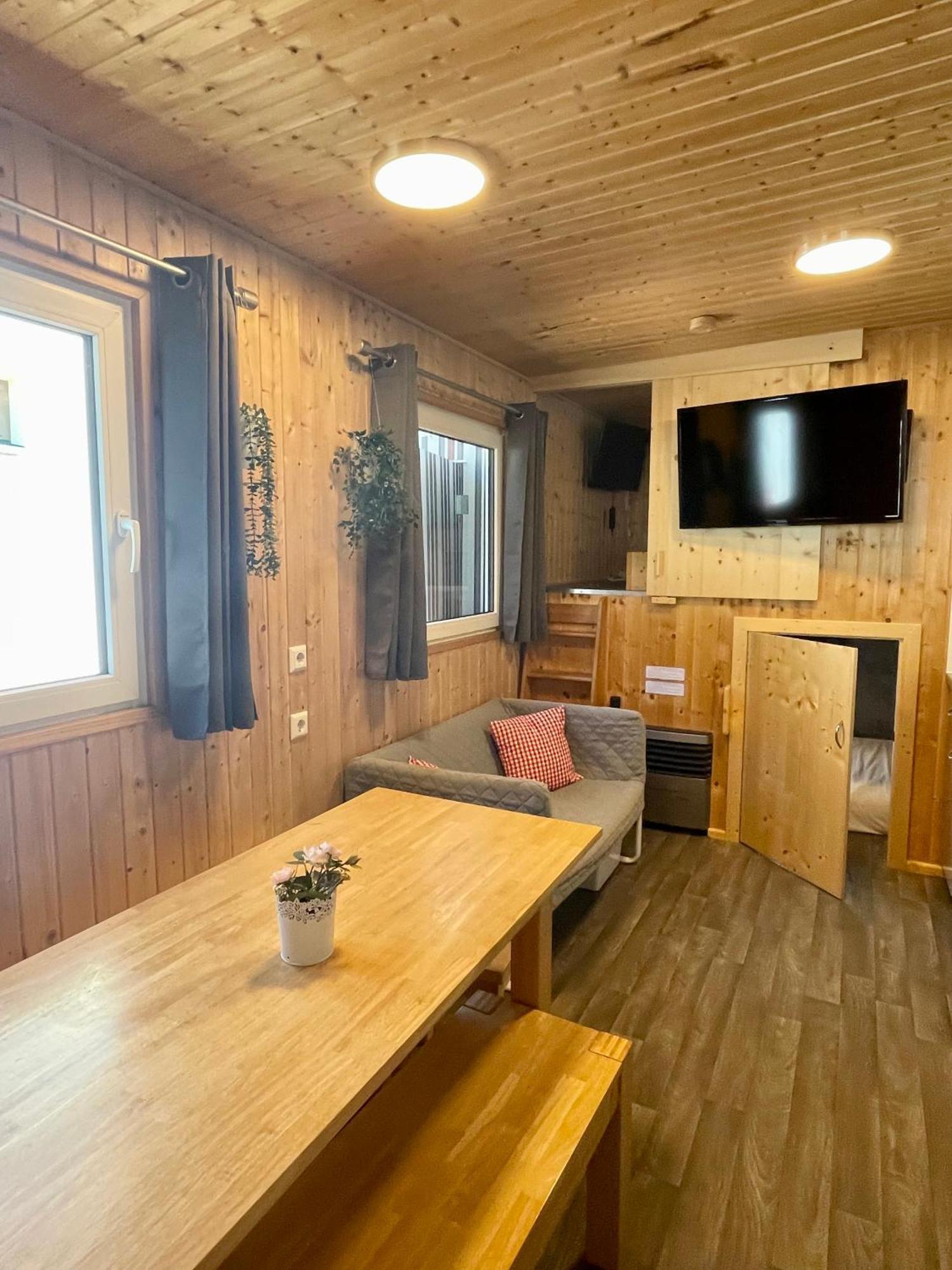 Zillerglueckhuette - 5 Sterne Camping Aufenfeld Aschau Im Zillertal Ngoại thất bức ảnh