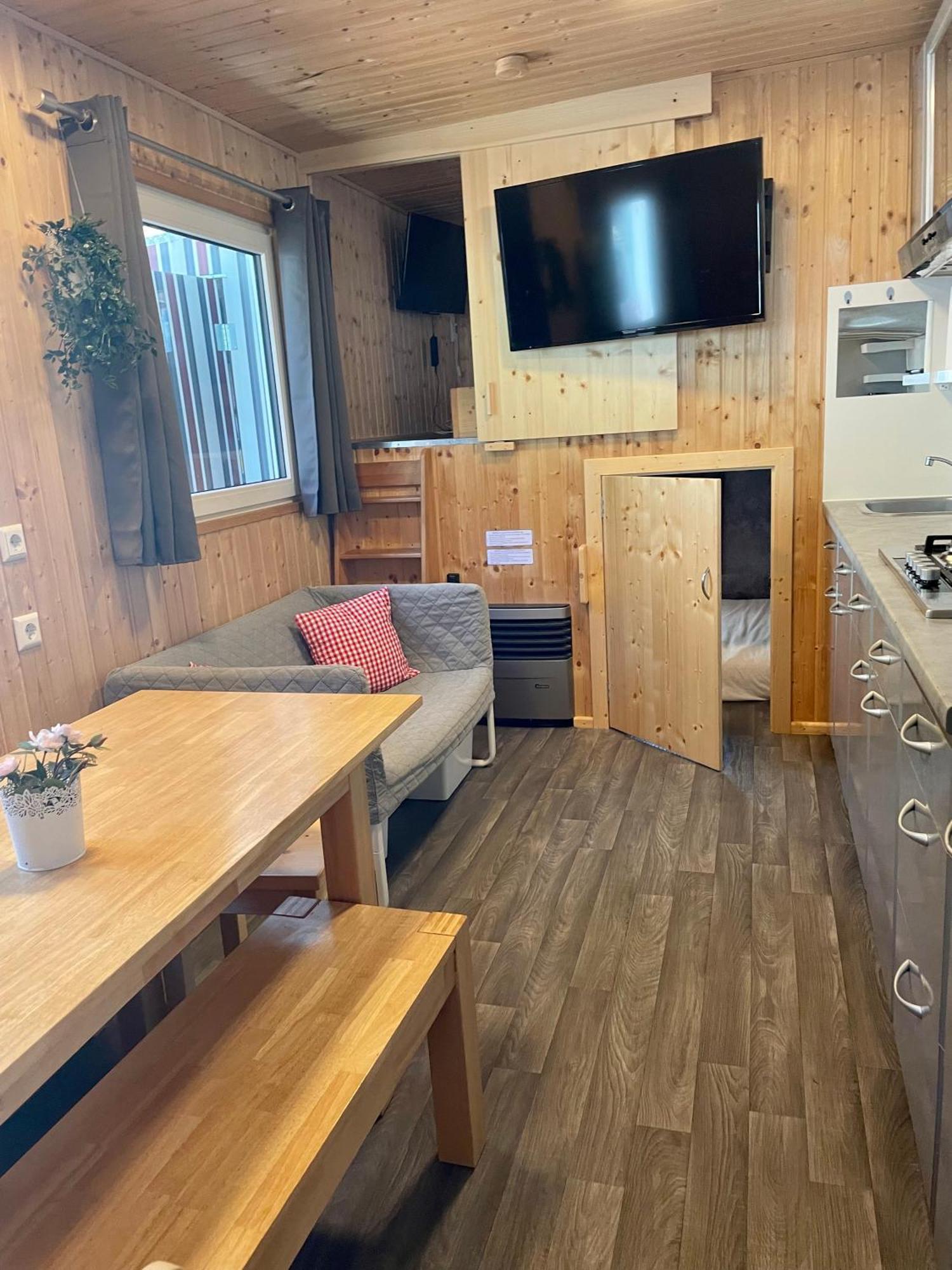 Zillerglueckhuette - 5 Sterne Camping Aufenfeld Aschau Im Zillertal Ngoại thất bức ảnh